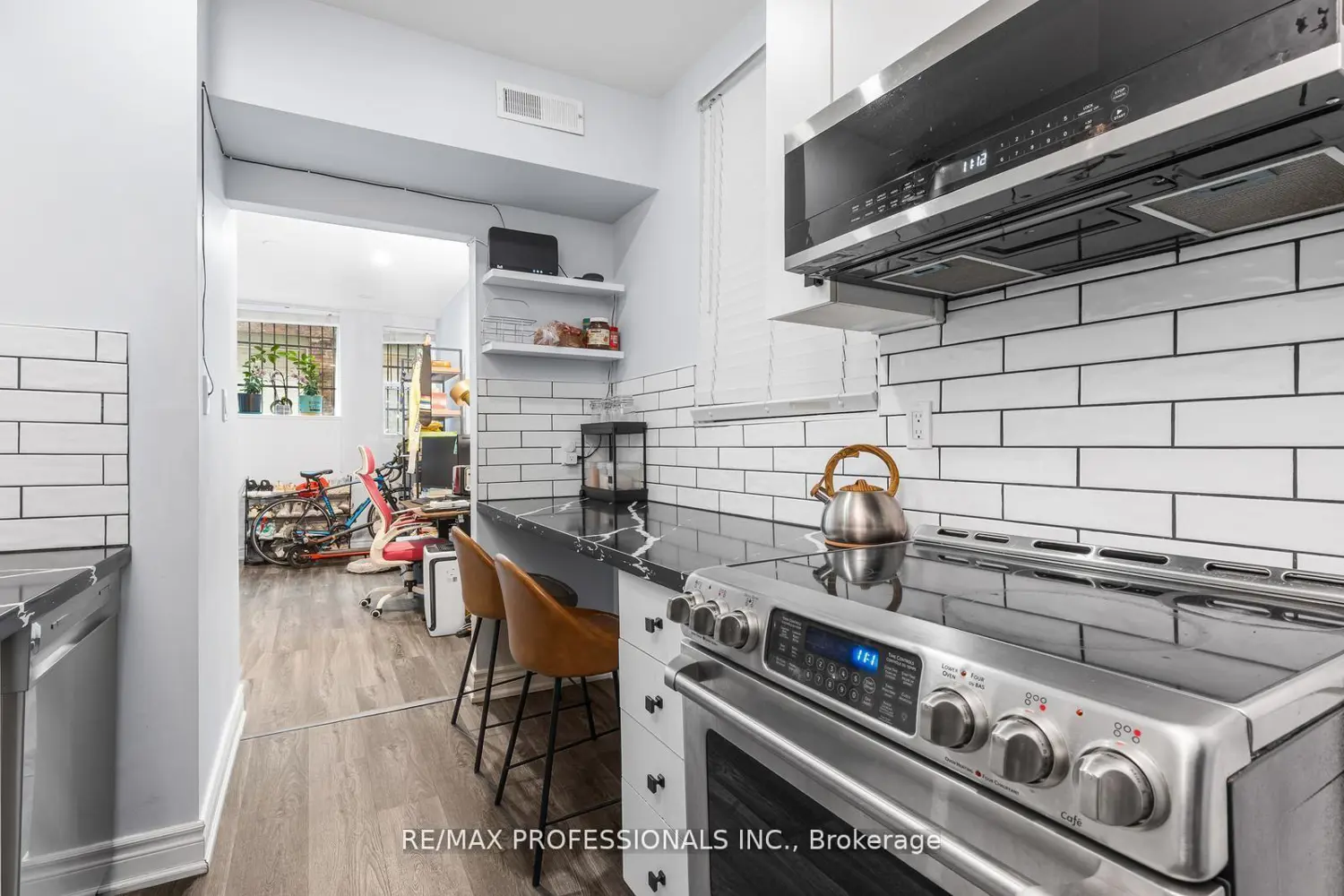 Additional image 11 of 412 Jarvis Street 105