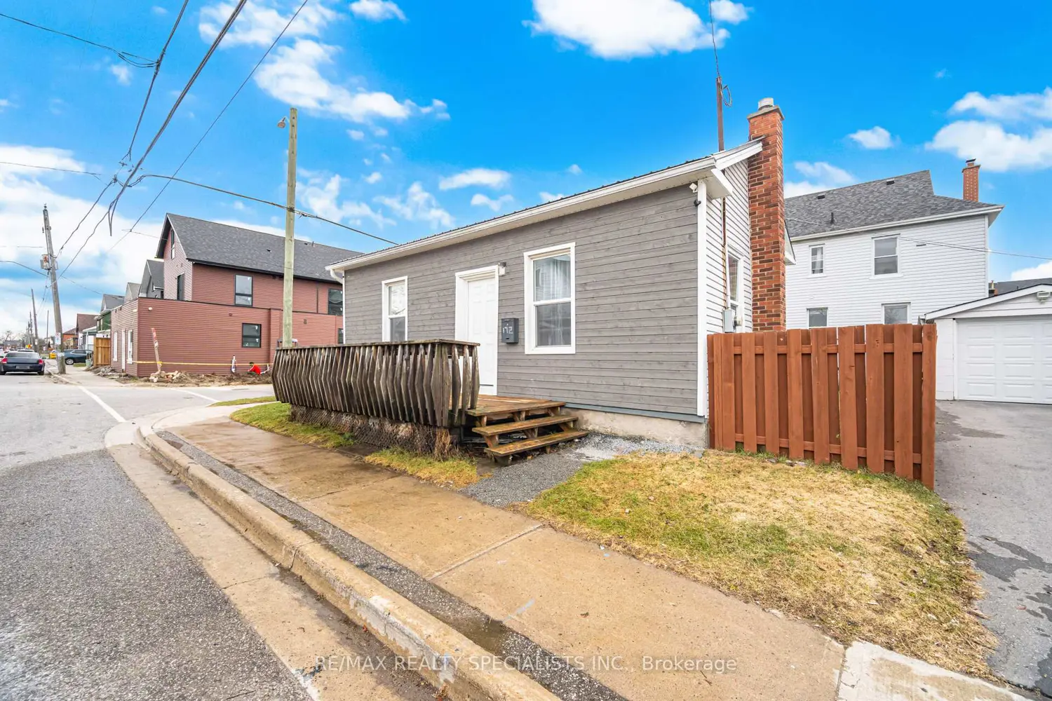 172 Celina Street photo 2