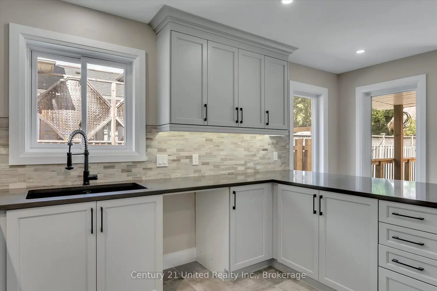 2225 Lorraine Drive photo 4