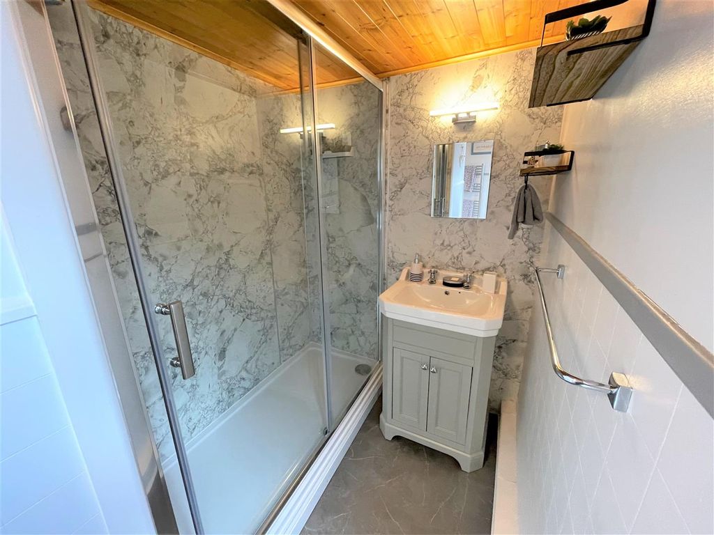 Additional image 7 of 2 bed flat for saleLostwithiel Street, Fowey PL23
