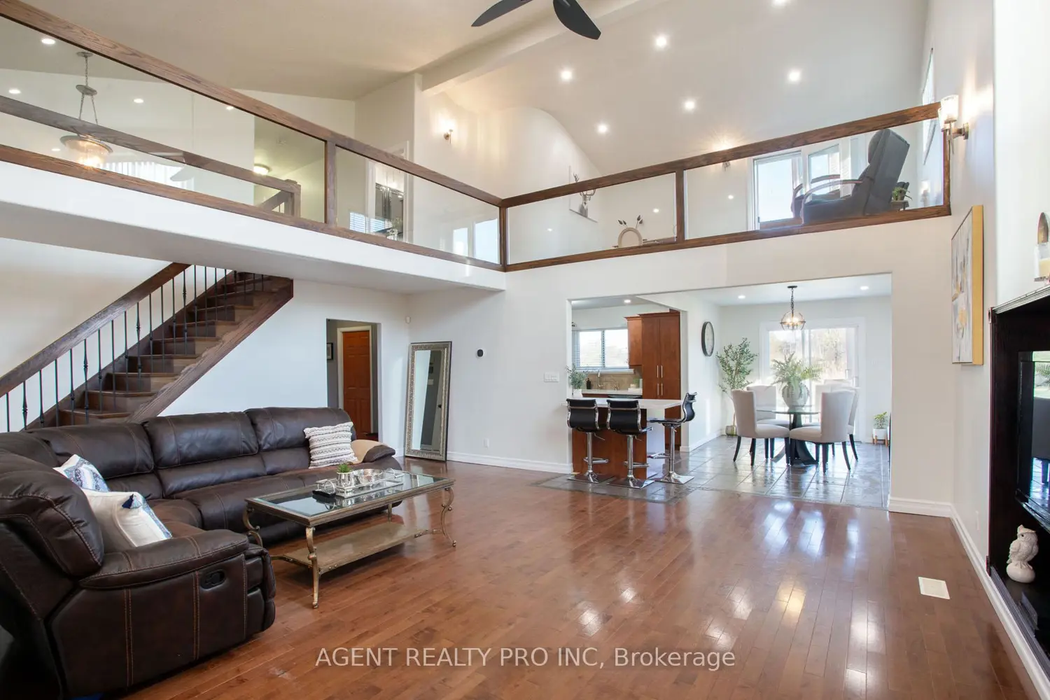 Additional image 9 of 6571 Carroll Drive