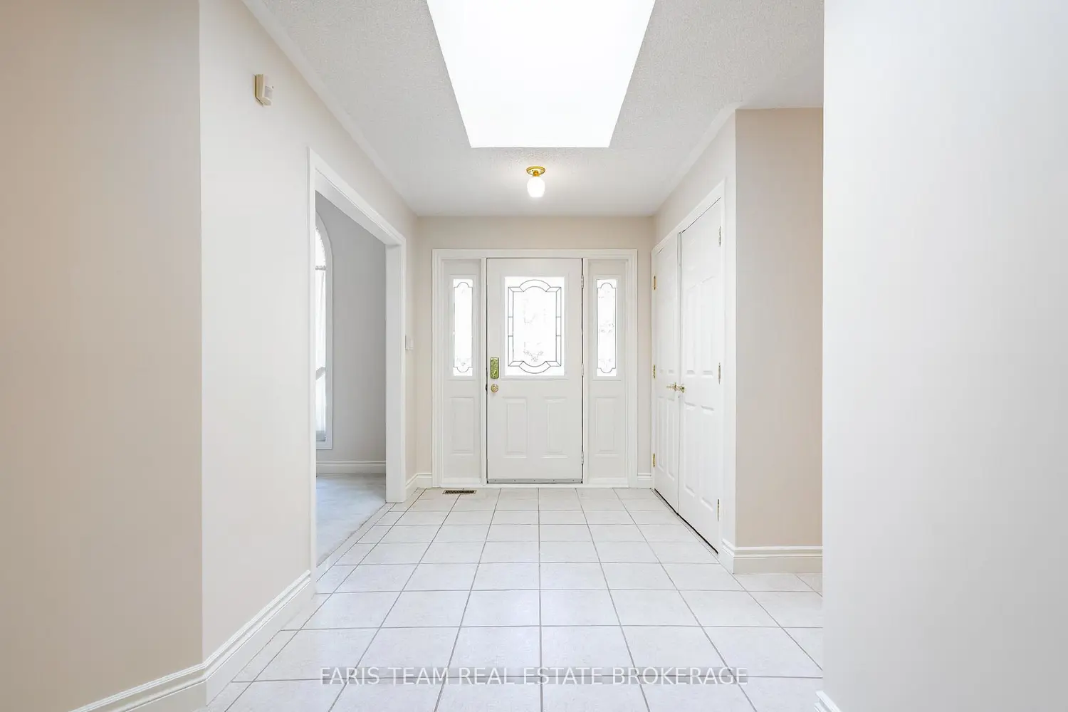 2088 Wilkinson Street photo 4