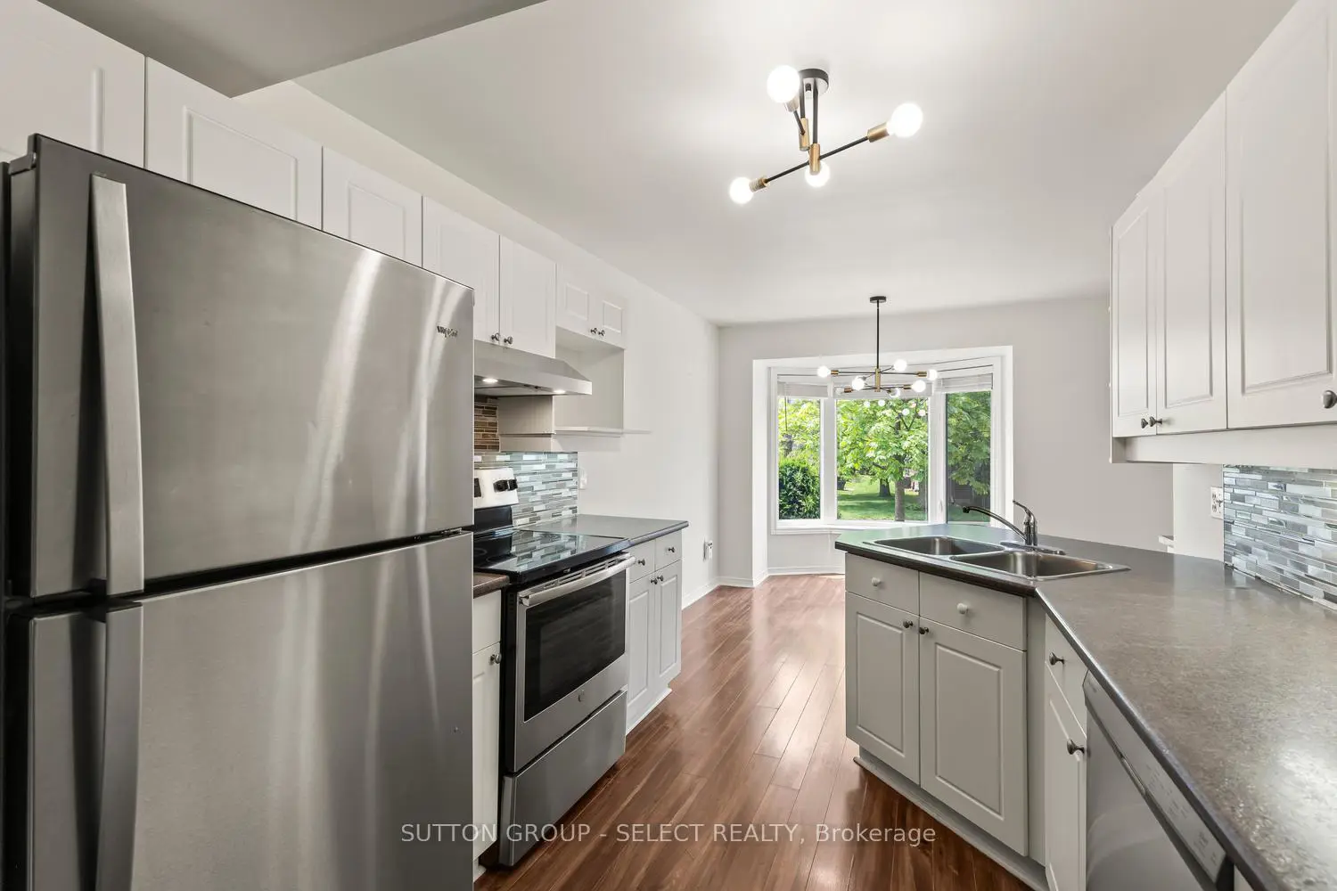 20 Kernohan Parkway 16 photo 5