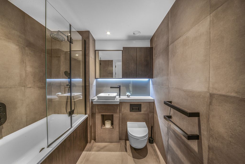 Additional image 6 of 1 bed flat for saleExchange Gardens, Vauxhall SW8