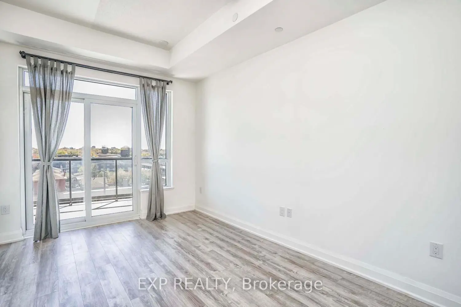 Additional image 15 of 2800 Keele Street 605