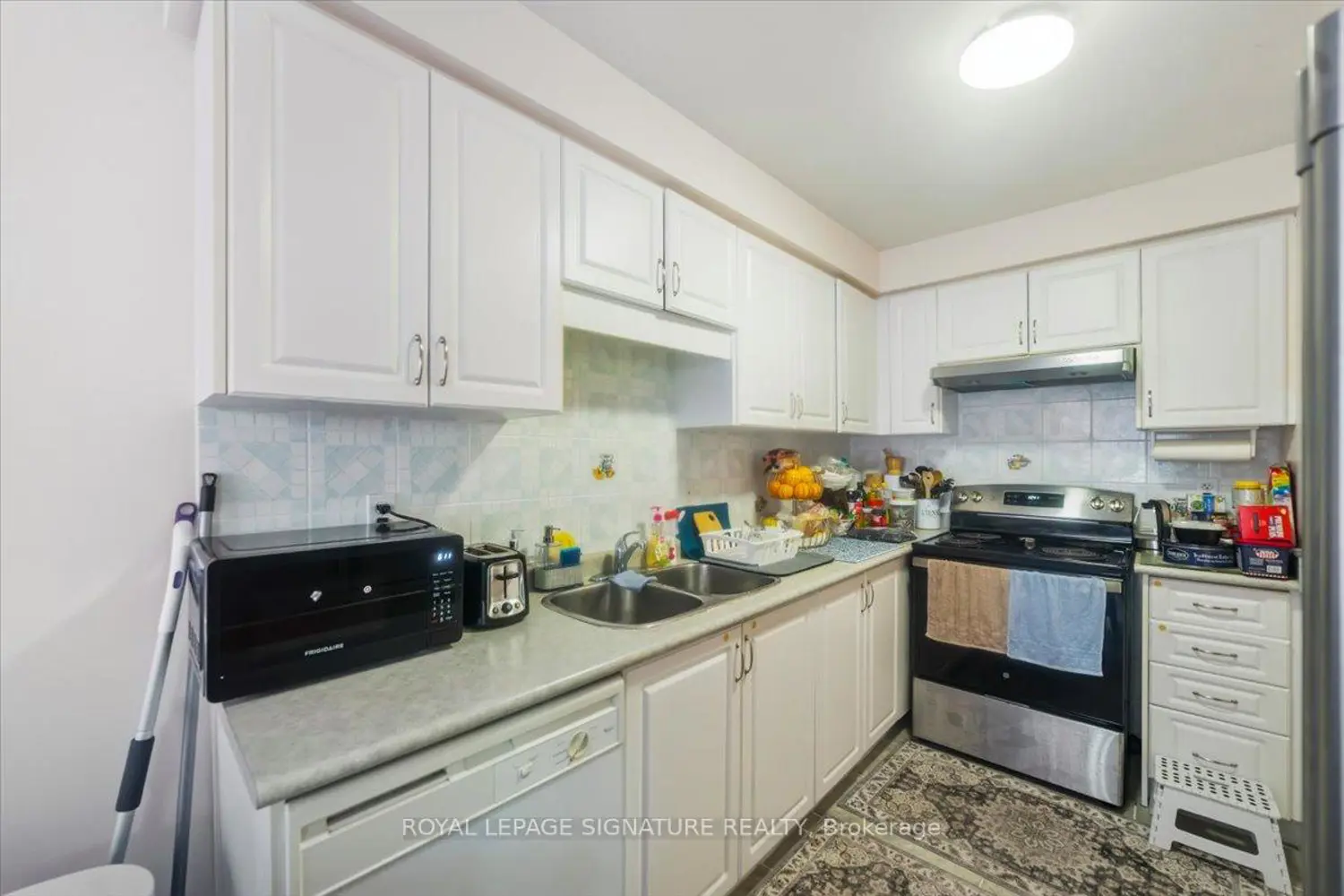 28 Pompano Place photo 4