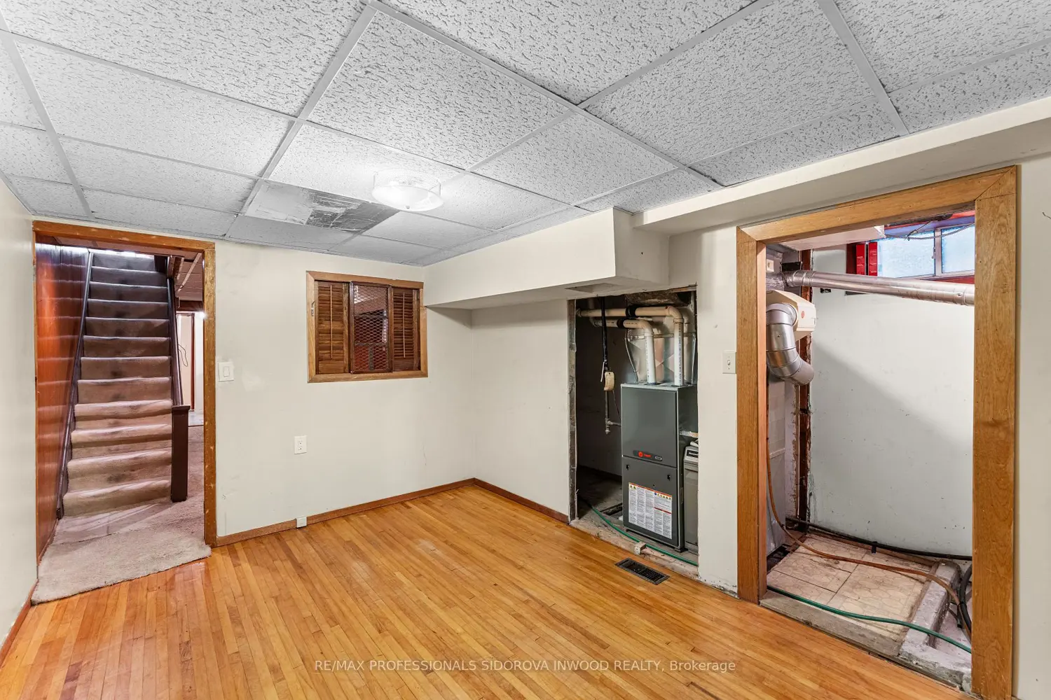 Additional image 10 of 469 Beresford Avenue