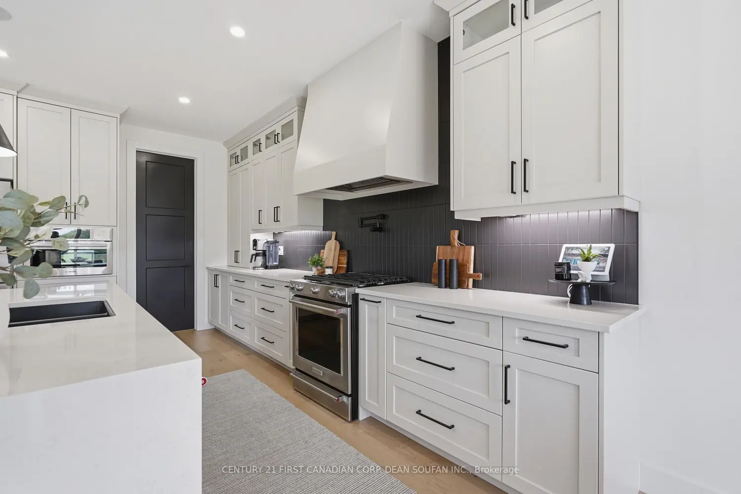 6990 Clayton Walk 35 photo 4