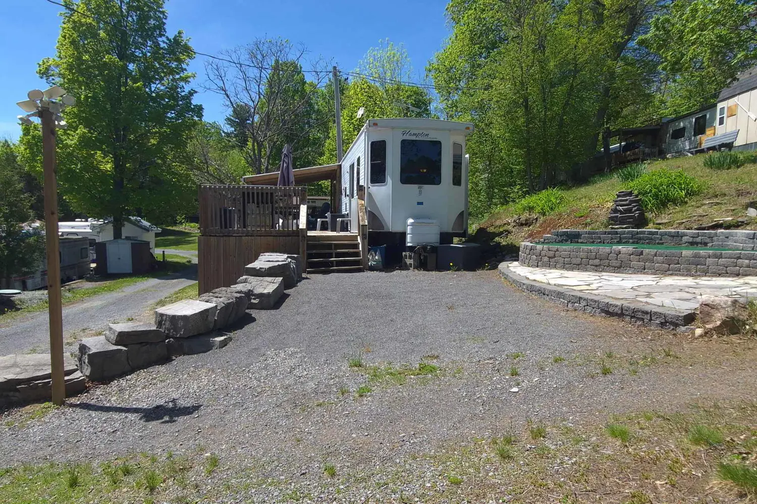 9 Glenford Lane 36 photo 2