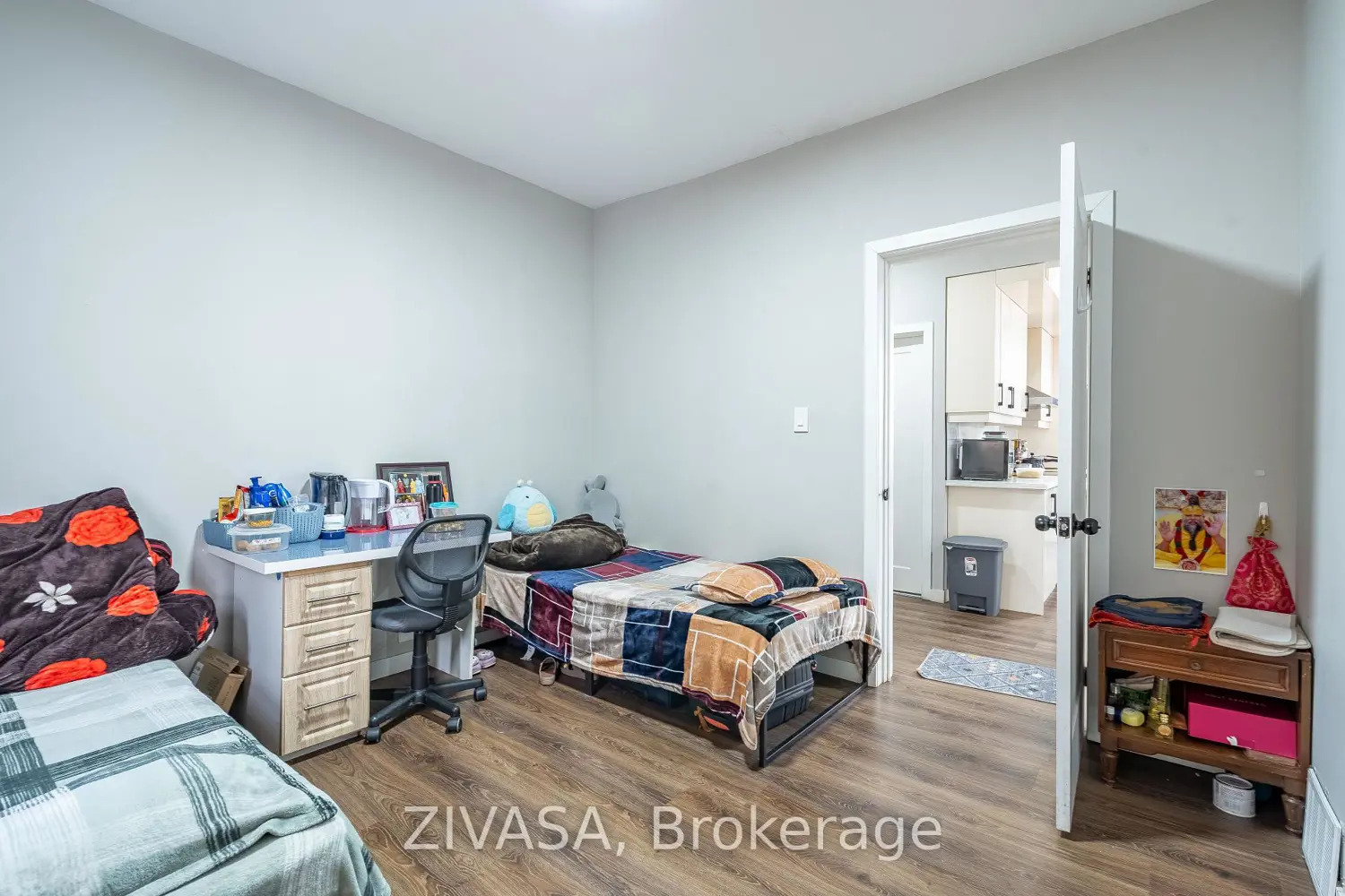 Additional image 12 of 6367 Ker Street
