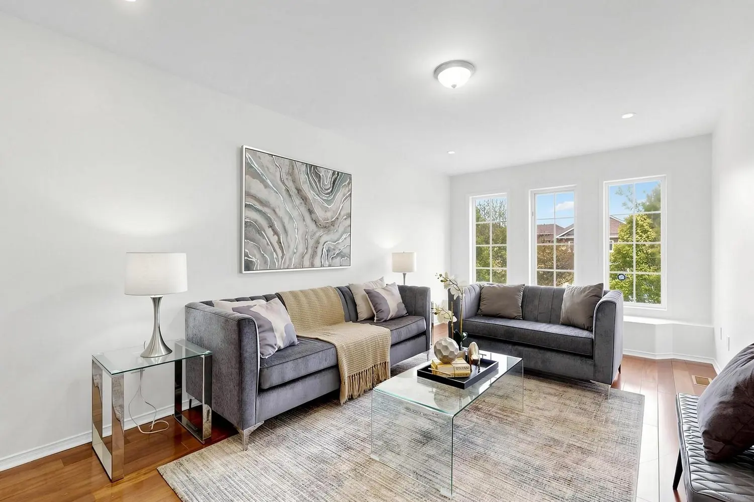 5362 Marblewood Drive photo 4
