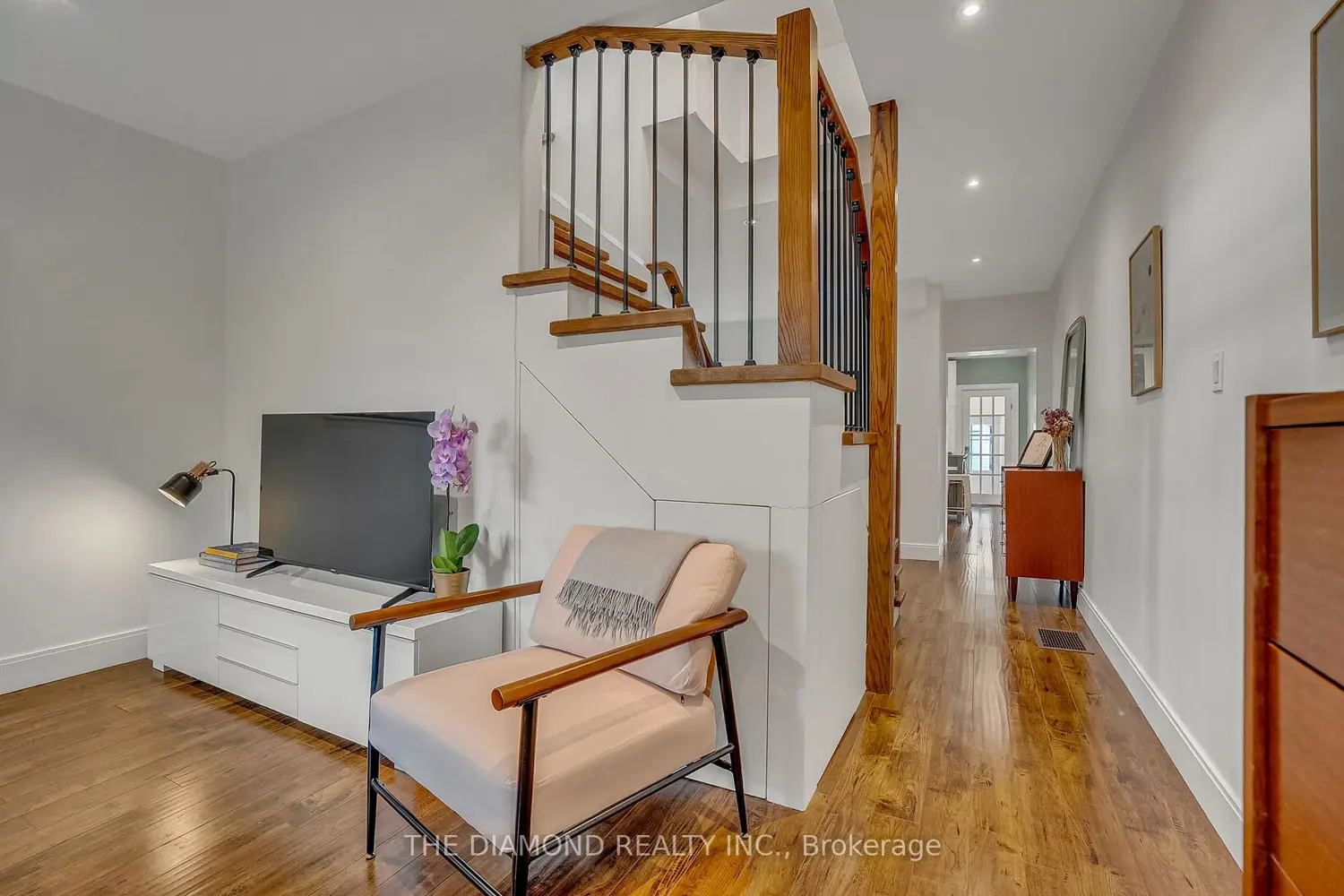 Additional image 4 of 129 Earlscourt Avenue