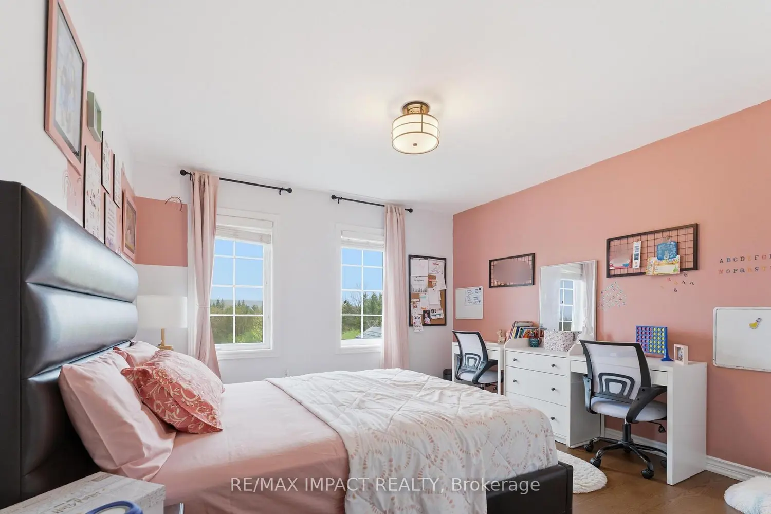 1459 Grandview Street photo 2