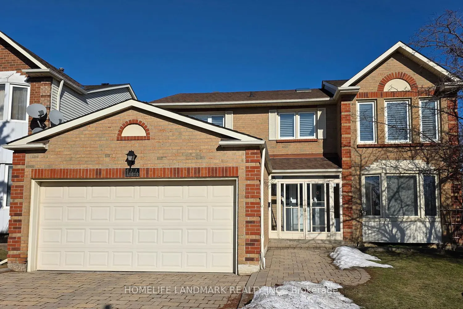 144 Canongate Trail