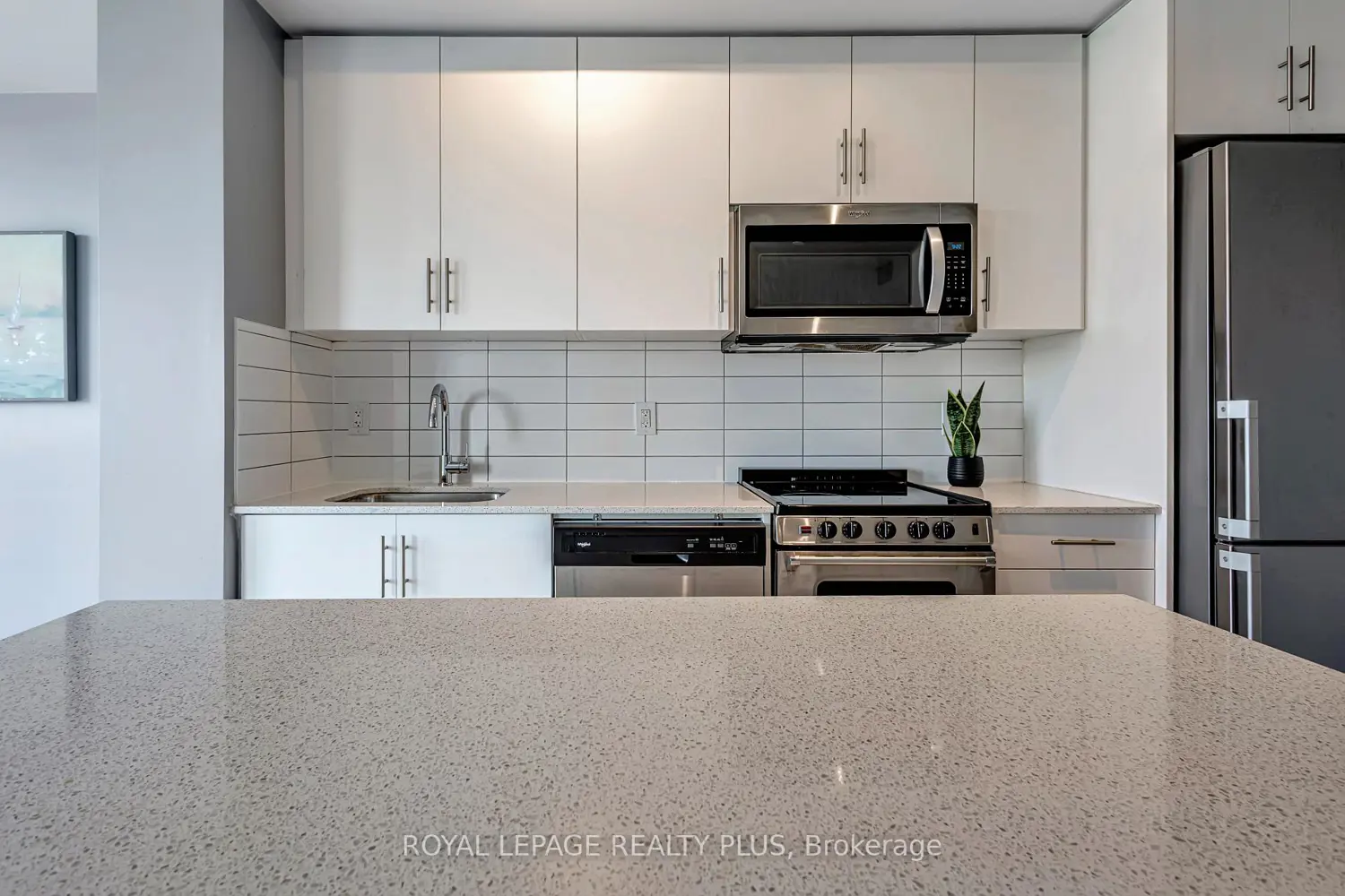 Additional image 3 of 509 Dundas Street 701