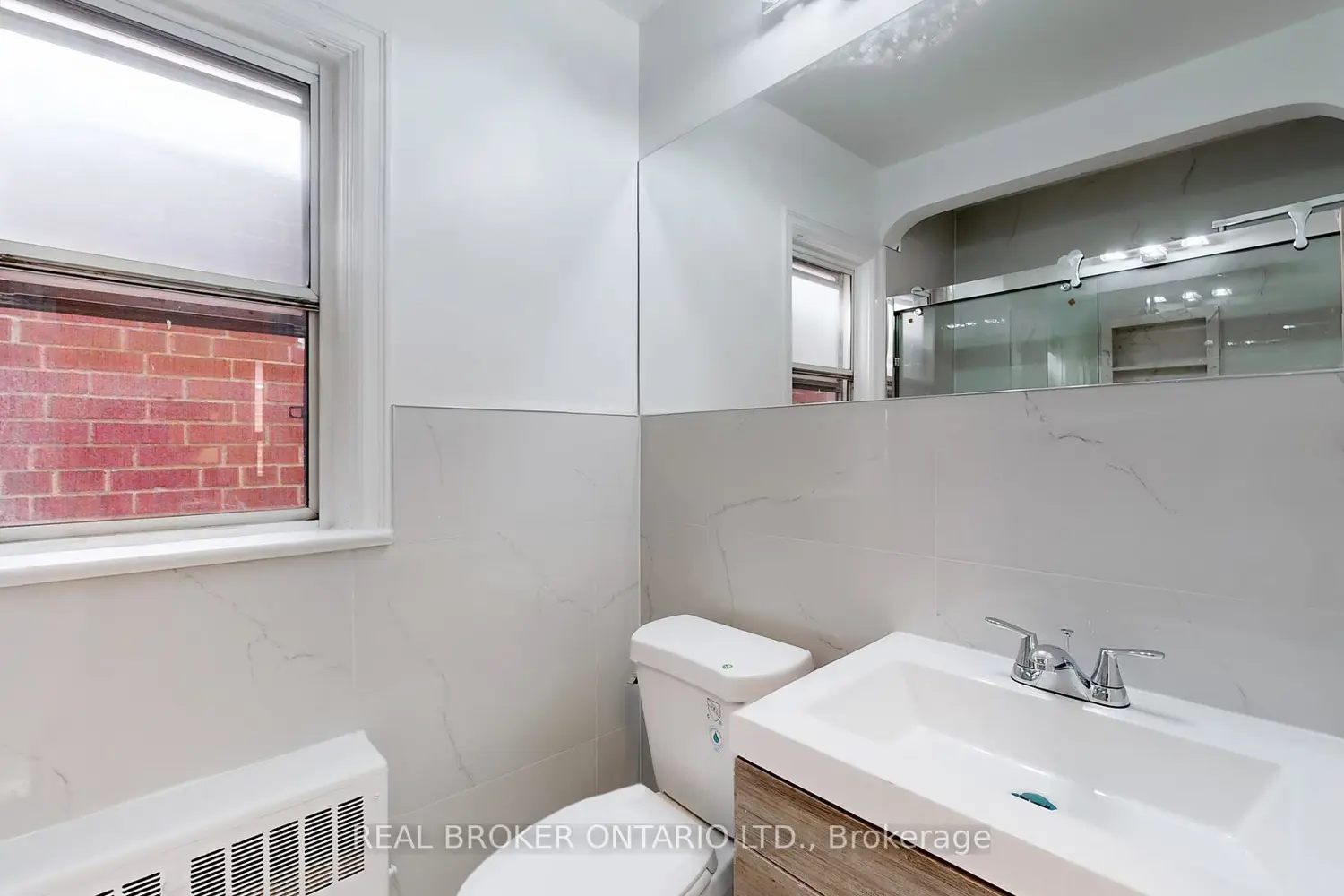 Additional image 16 of 451 Donlands Avenue
