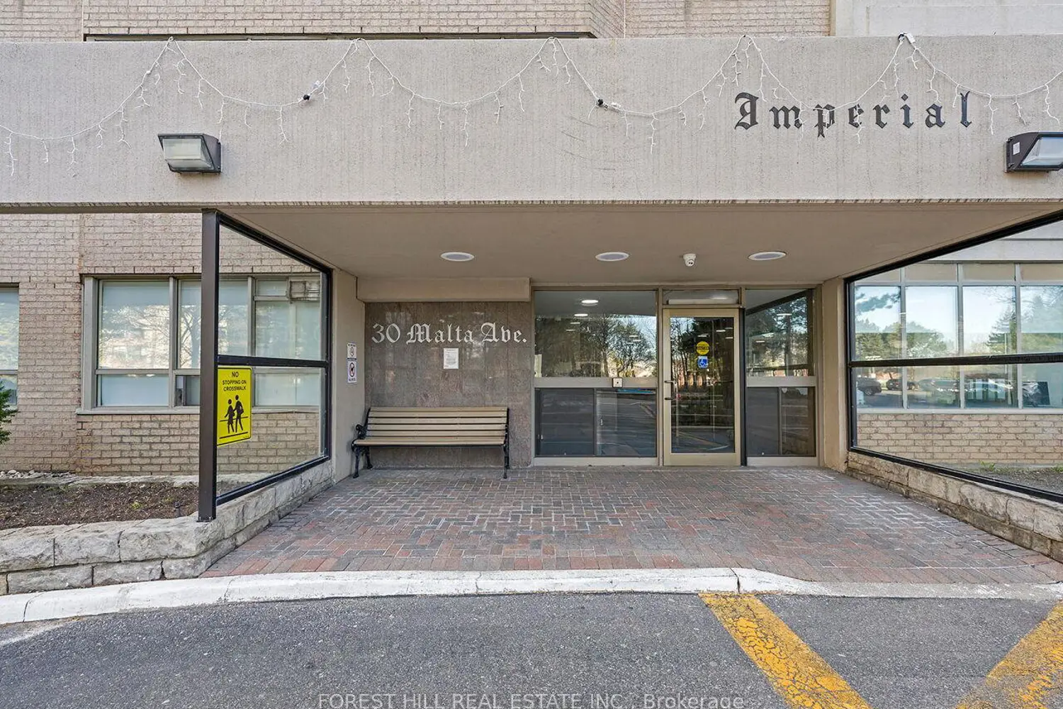 30 Malta Avenue 2004 photo 2