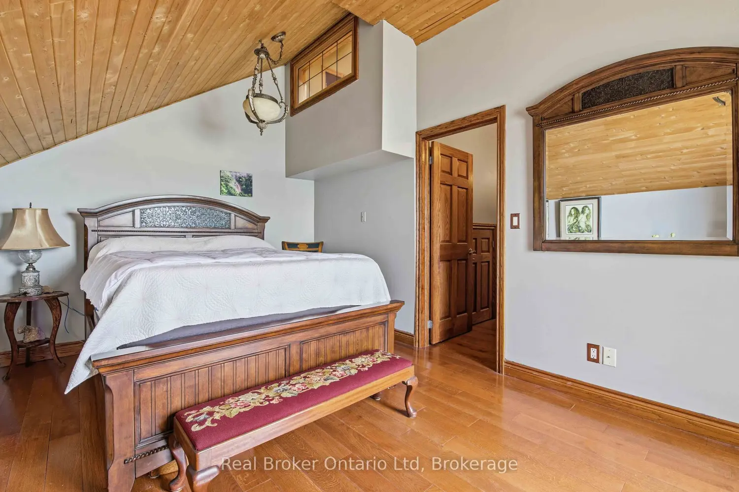 574 Mallory Beach Road photo 5