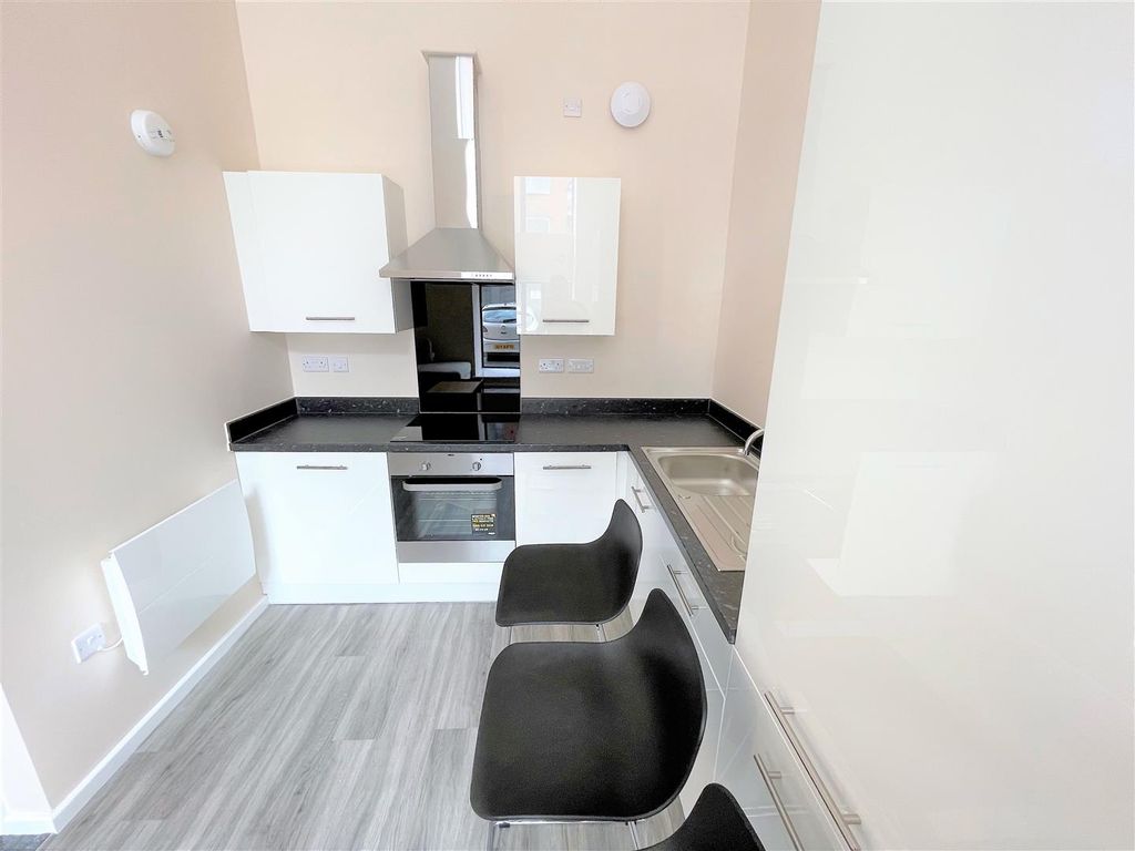 Additional image 4 of 2 bed flat for saleArc Avenue, Ochre Mews, Gateshead NE8