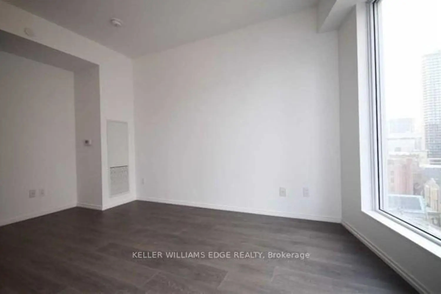 Additional image 4 of 68 Shuter Street 1009