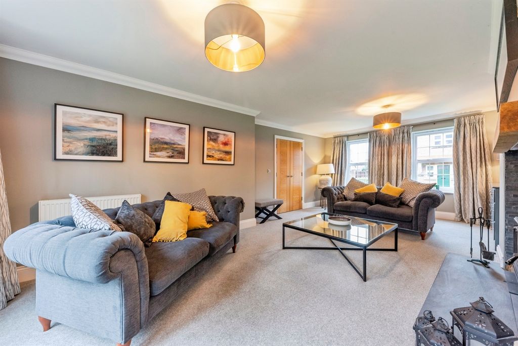 Additional image 6 of 5 bed detached house for saleKings Gardens, Gonerby Hill Foot, Grantham NG31
