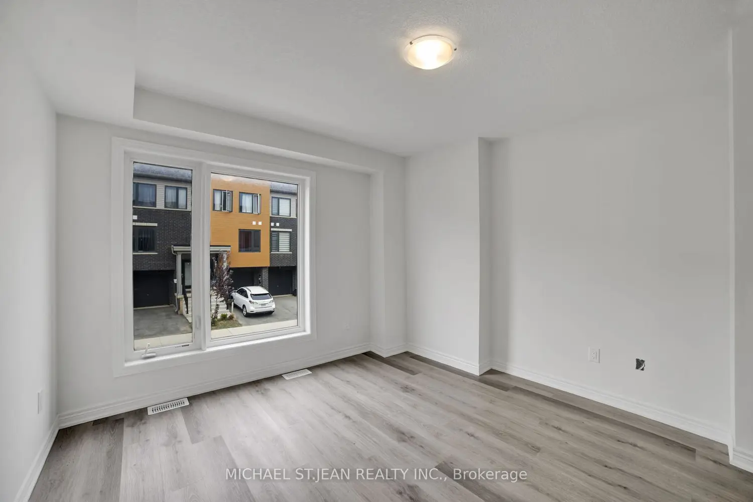 29 Radison Lane photo 5