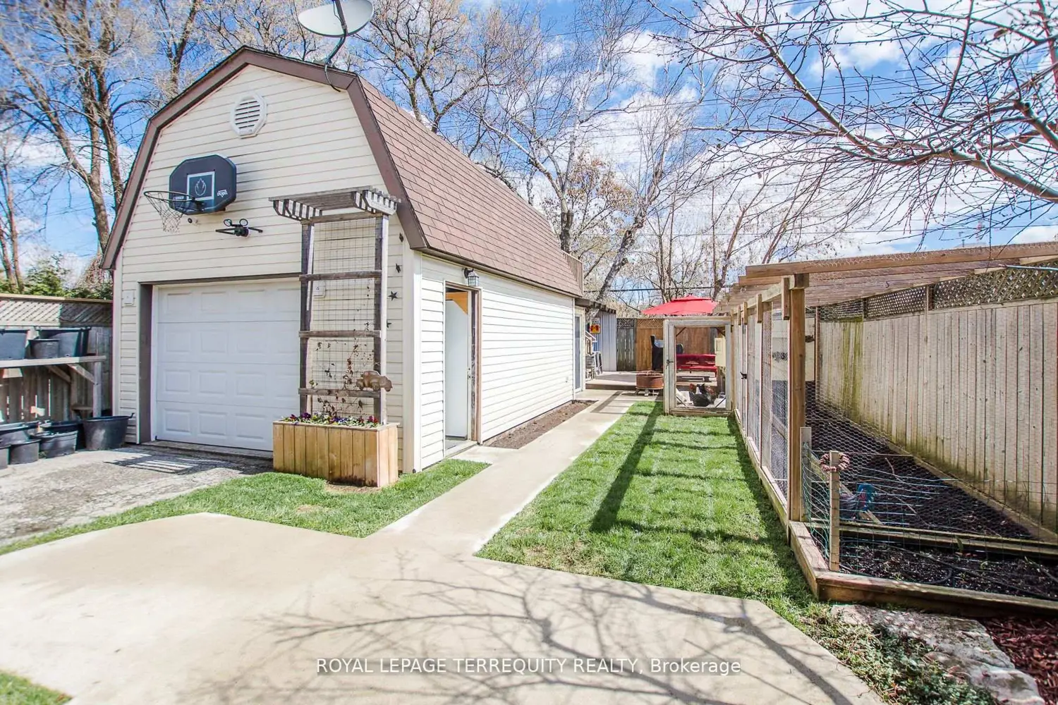 Additional image 12 of 5 Acorn Avenue