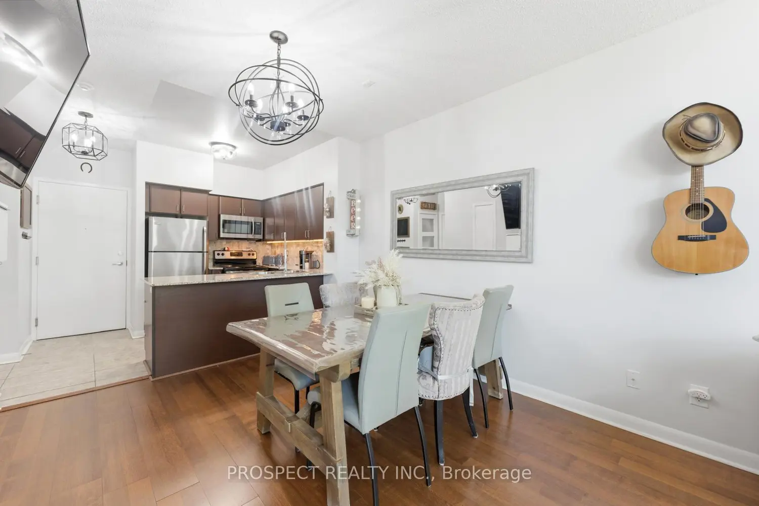 Additional image 7 of 525 Wilson Avenue 129