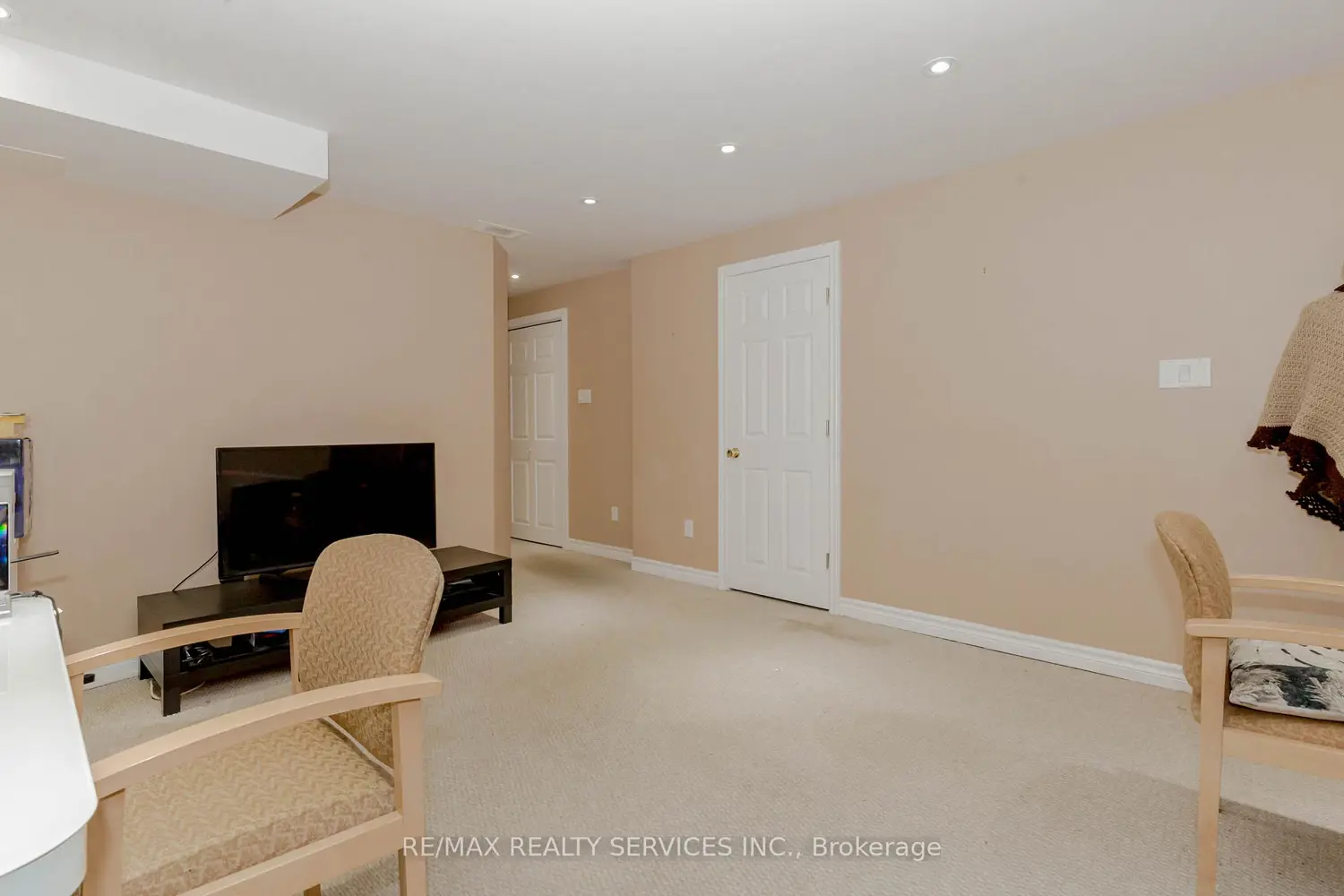 Additional image 18 of 3120 Highbourne Crescent