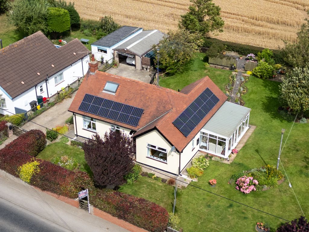 3 bed detached bungalow for saleRoyal Oak, Filey YO14