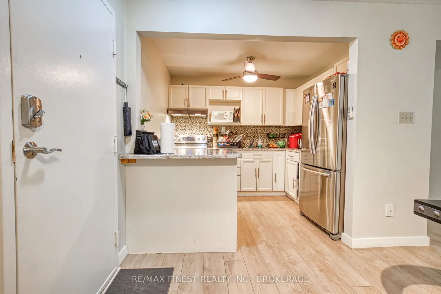 561 Armstrong Road 115 photo 4