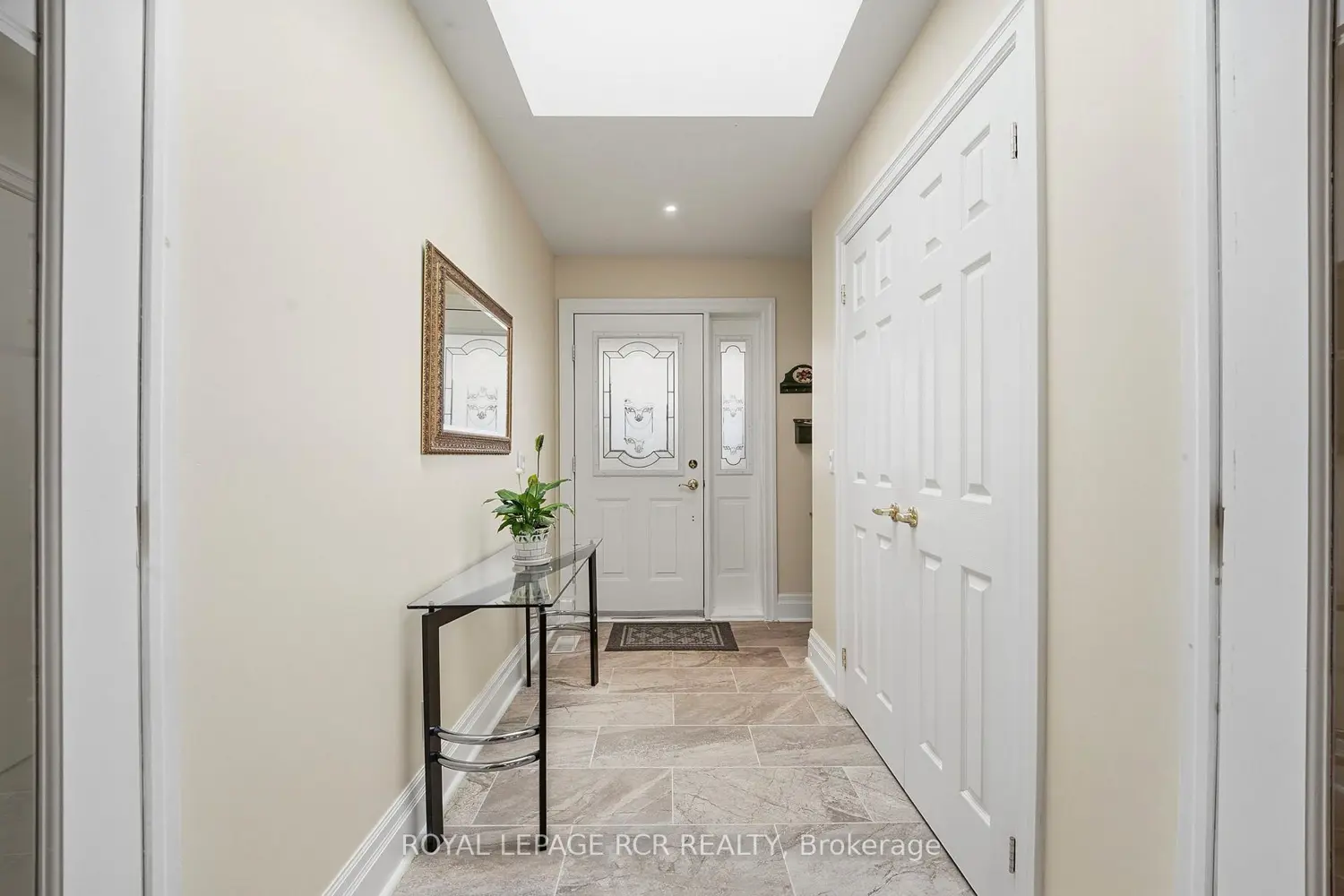 28 Reddington Drive 1