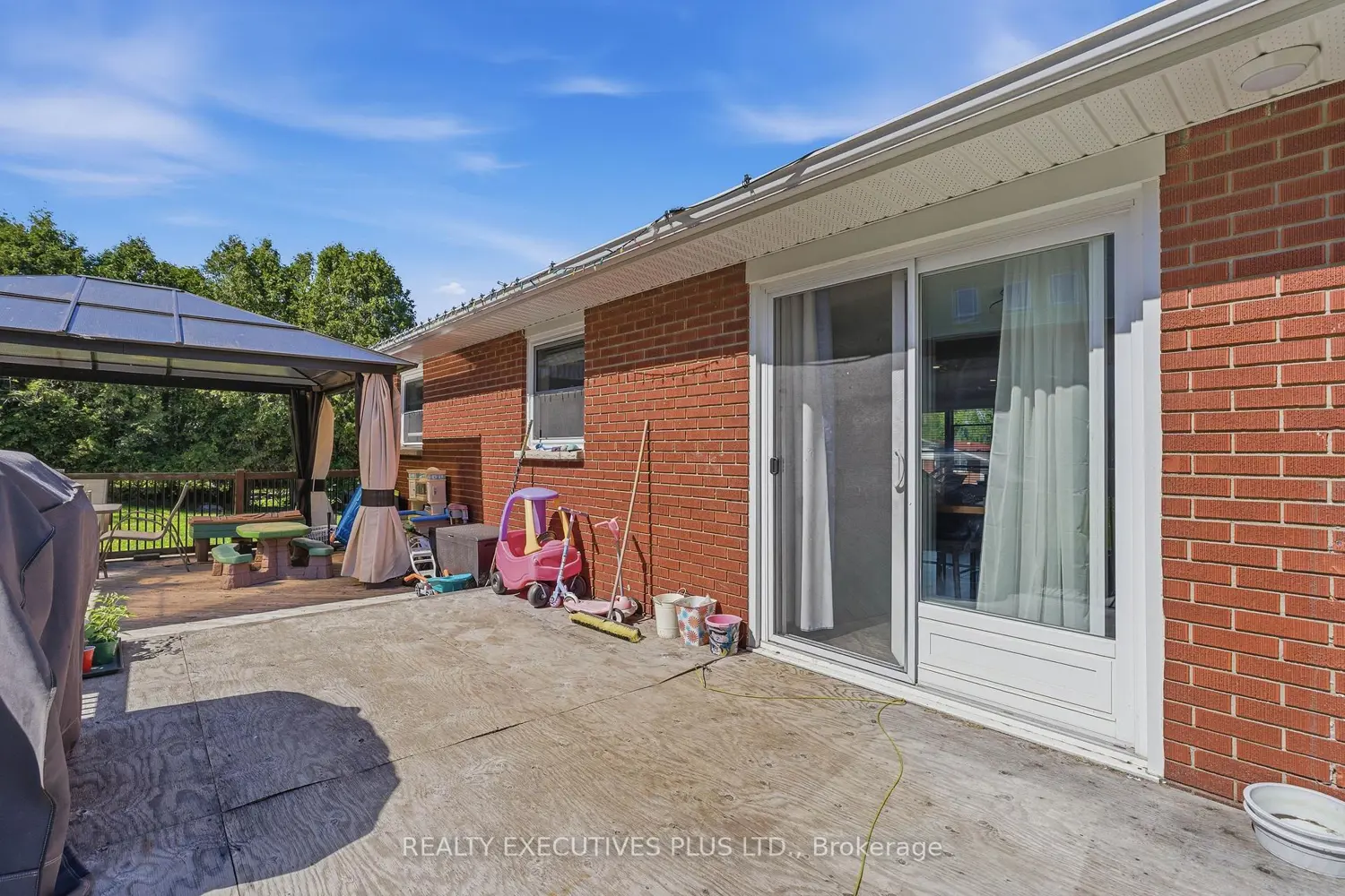 Additional image 17 of 448 Dominion Street