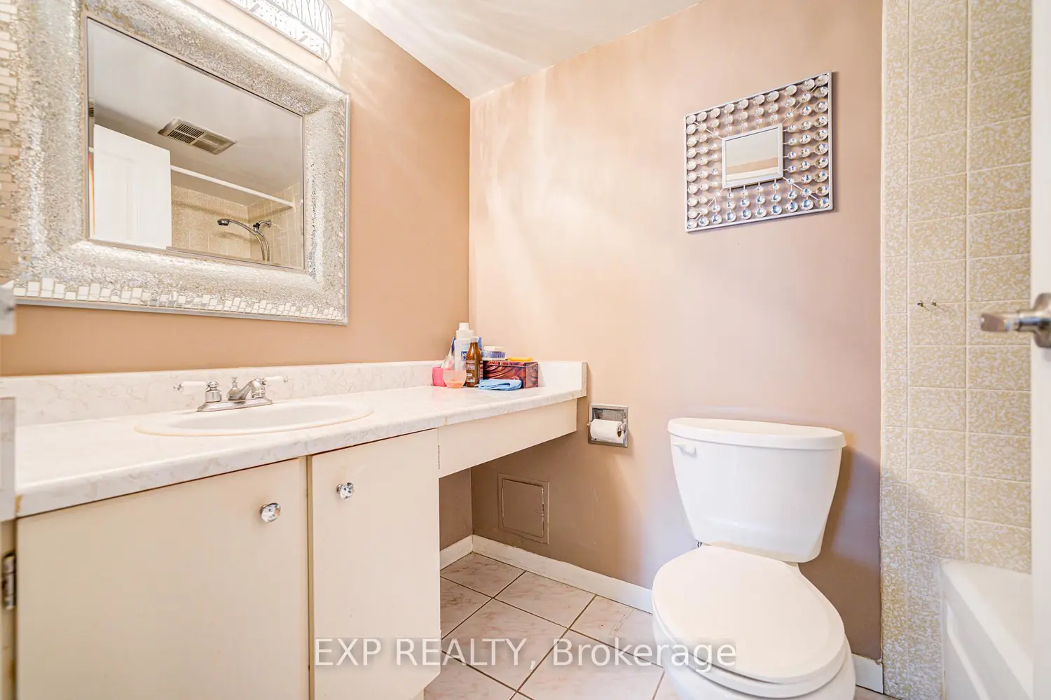 Additional image 5 of 121 Ling Road 808