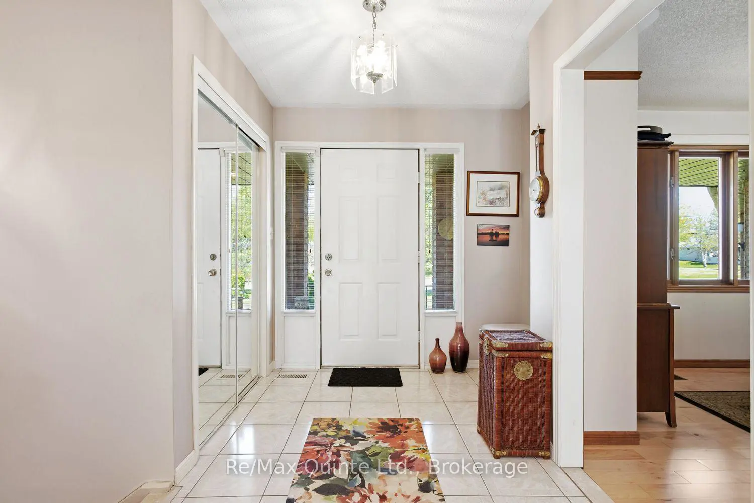 21858 Loyalist Parkway photo 3