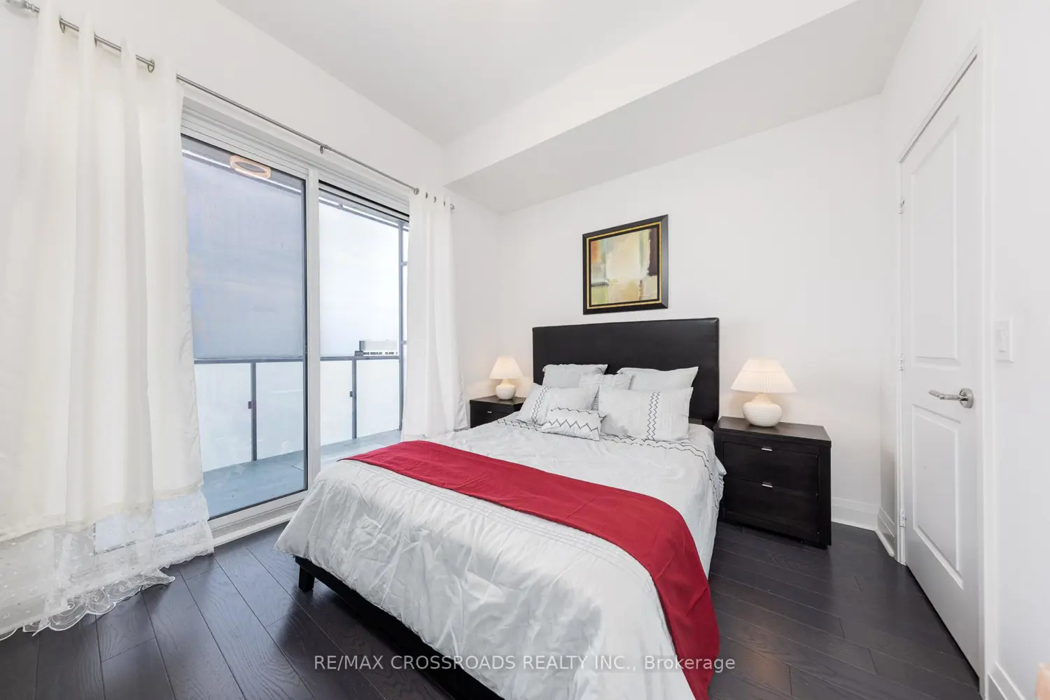 Additional image 15 of 1080 Bay Street 4509