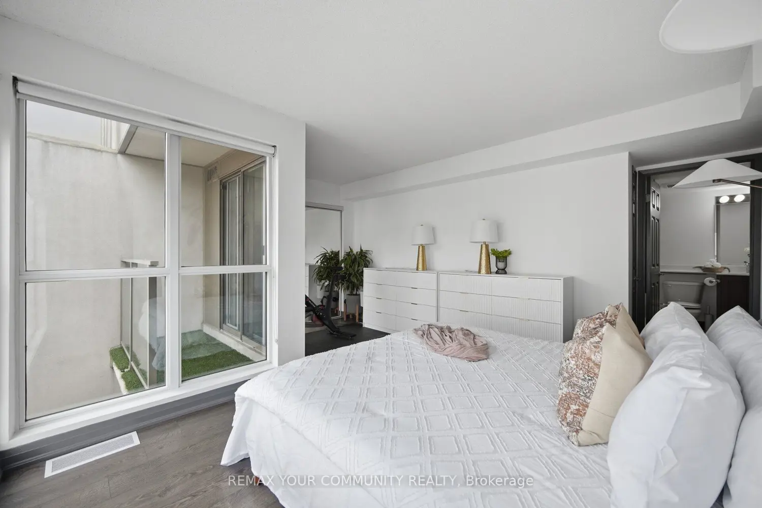Additional image 14 of 18 Merton Street Ph1114