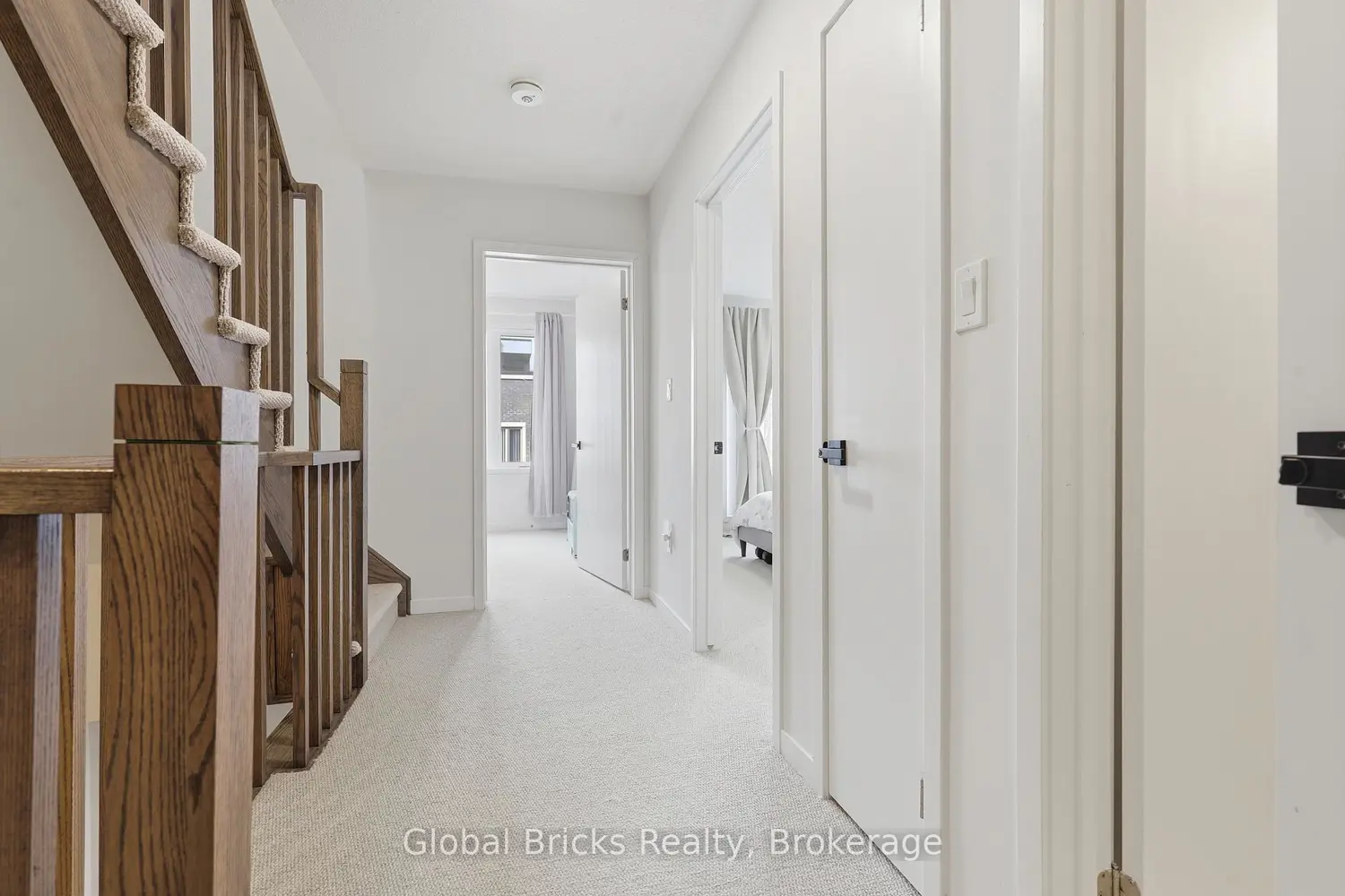 131 Honeycrisp Crescent Th #210 photo 5
