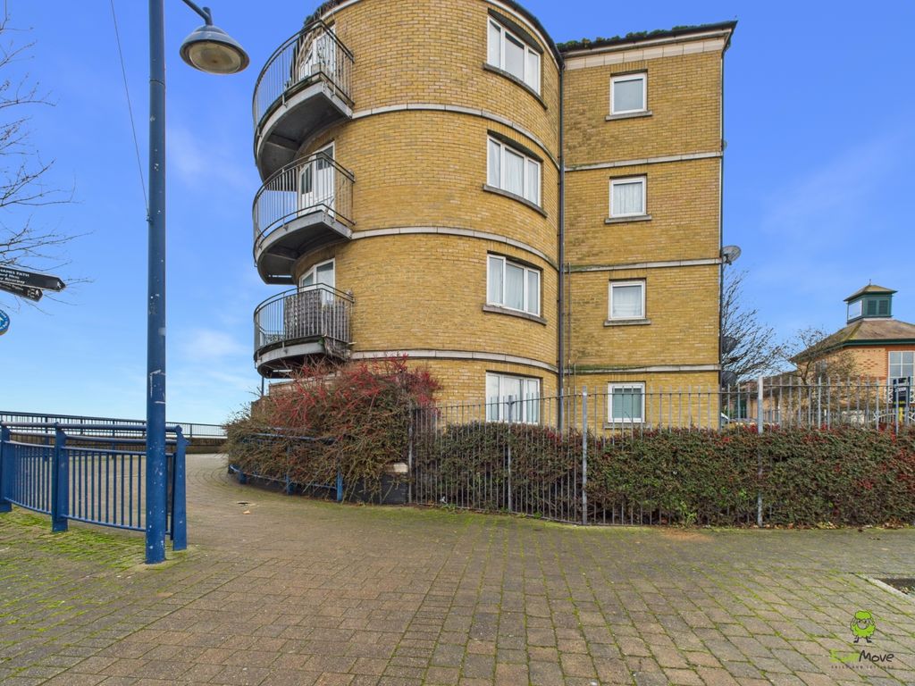 Additional image 13 of 2 bed flat for saleWharfside Close, Erith DA8