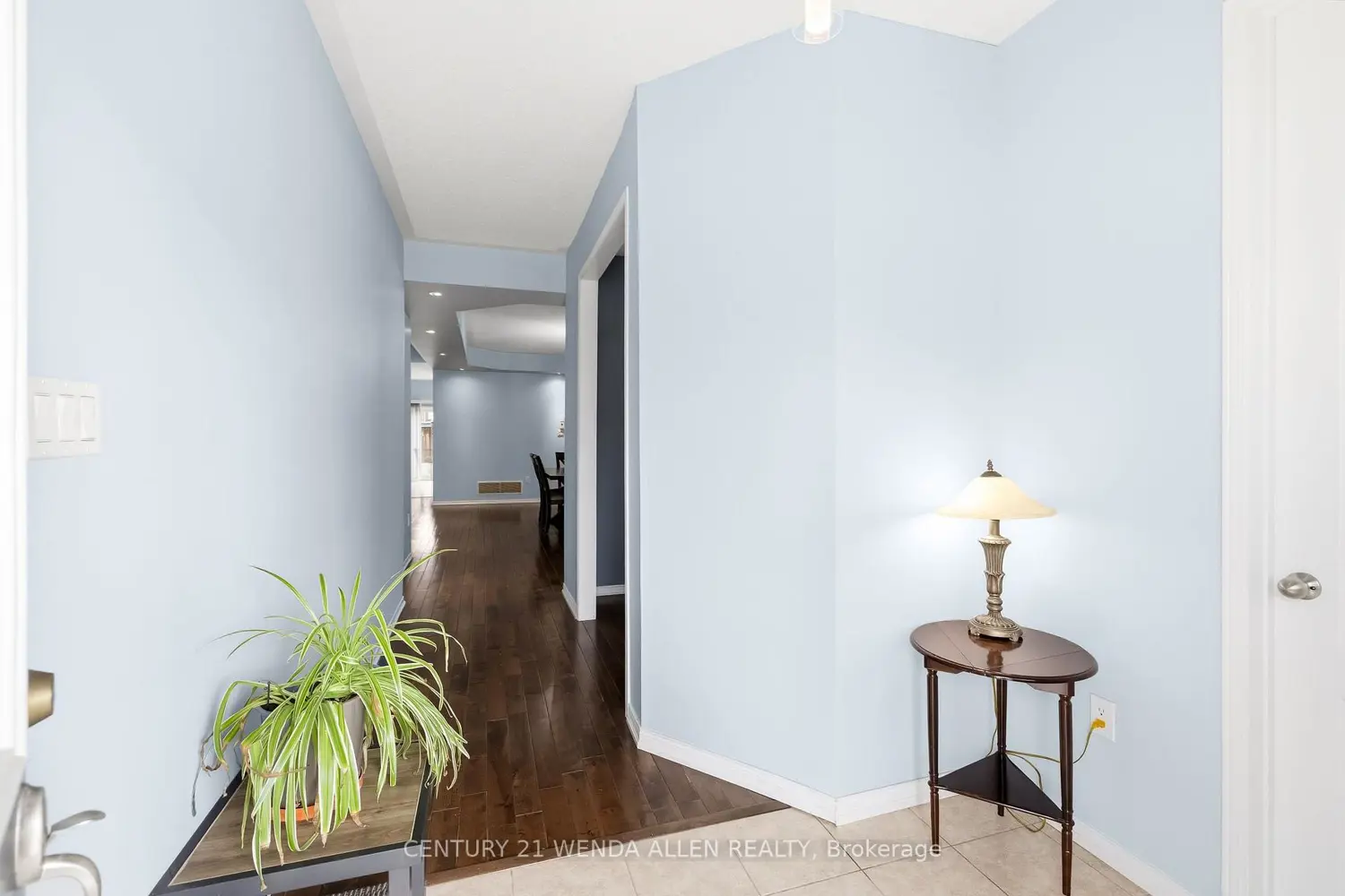 1965 Kurelo Drive photo 2
