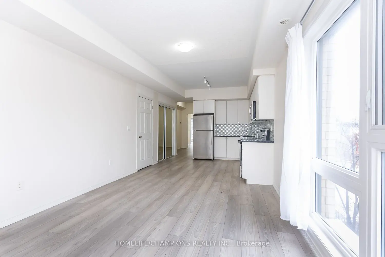 Additional image 11 of 8825 Sheppard Avenue 201