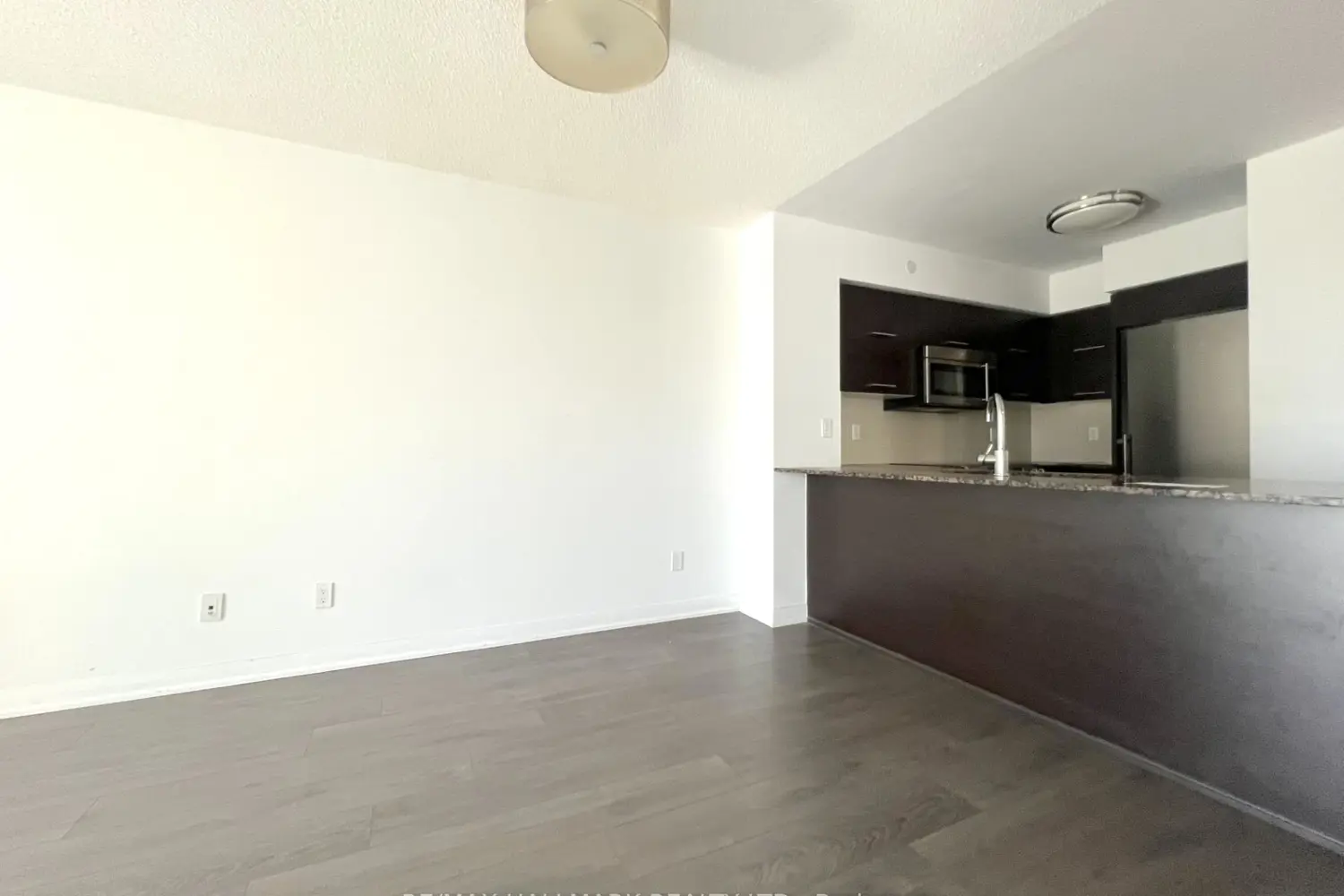 Additional image 4 of 5162 Yonge Street 607
