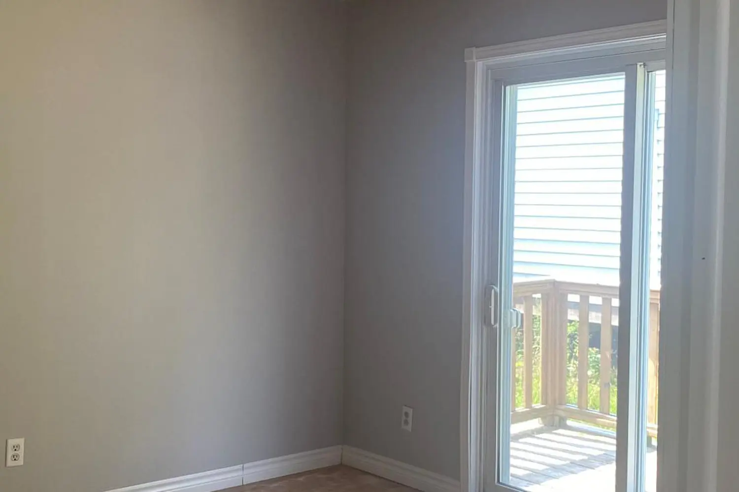 53 Huron Street photo 5
