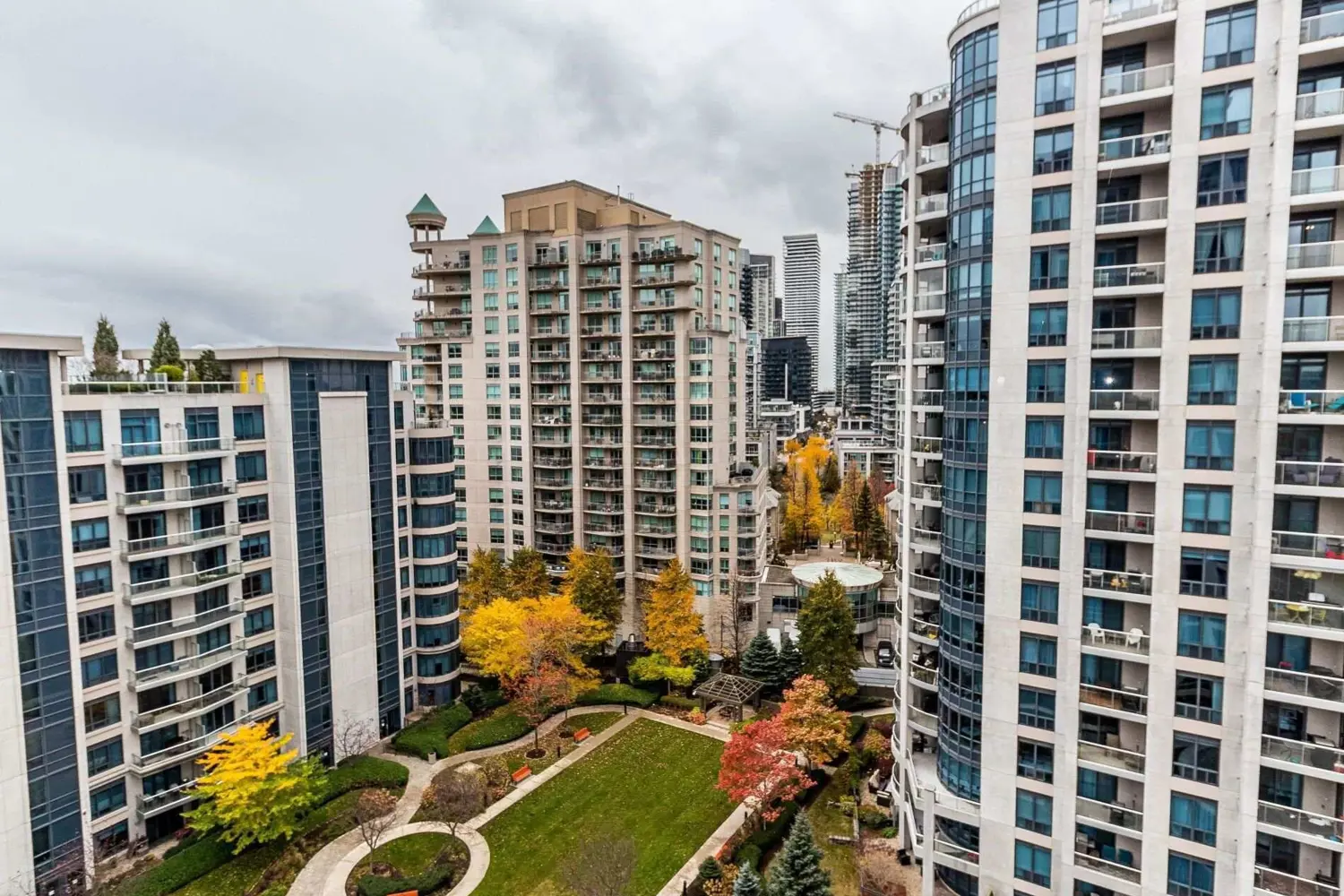 Additional image 18 of 2083 Lake Shore Boulevard 1113