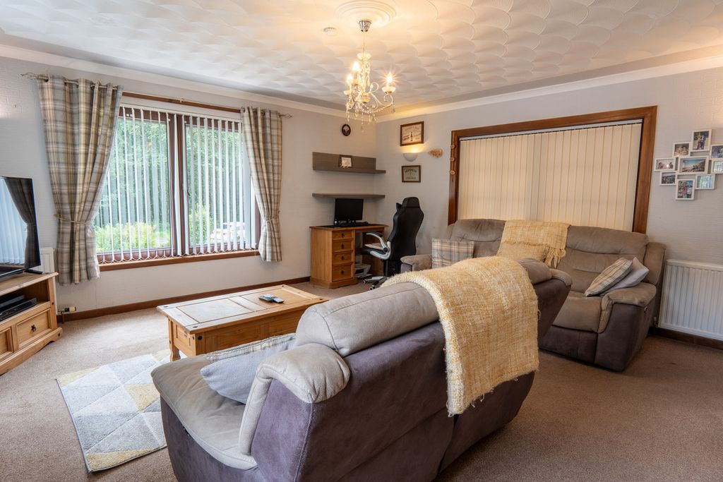 Additional image 3 of 5 bed detached bungalow for saleInverness, Drumnadrochit IV63