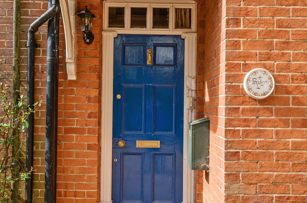 Additional image 4 of 4 bed detached house for saleGally Hill Road, Church Crookham, Fleet, Hampshire GU52