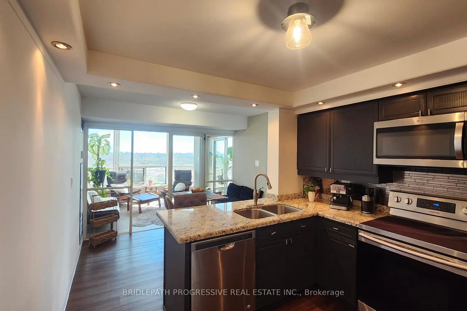 7300 Yonge Street 1505 photo 5