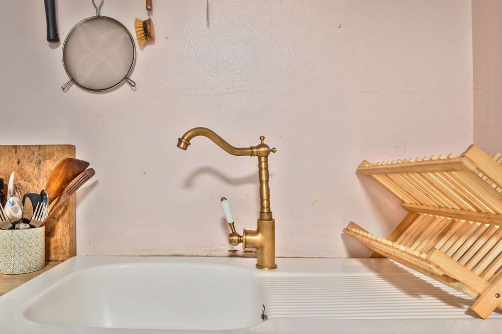 Additional image 9 of 1 bed flat for saleCatherine Street, Frome BA11
