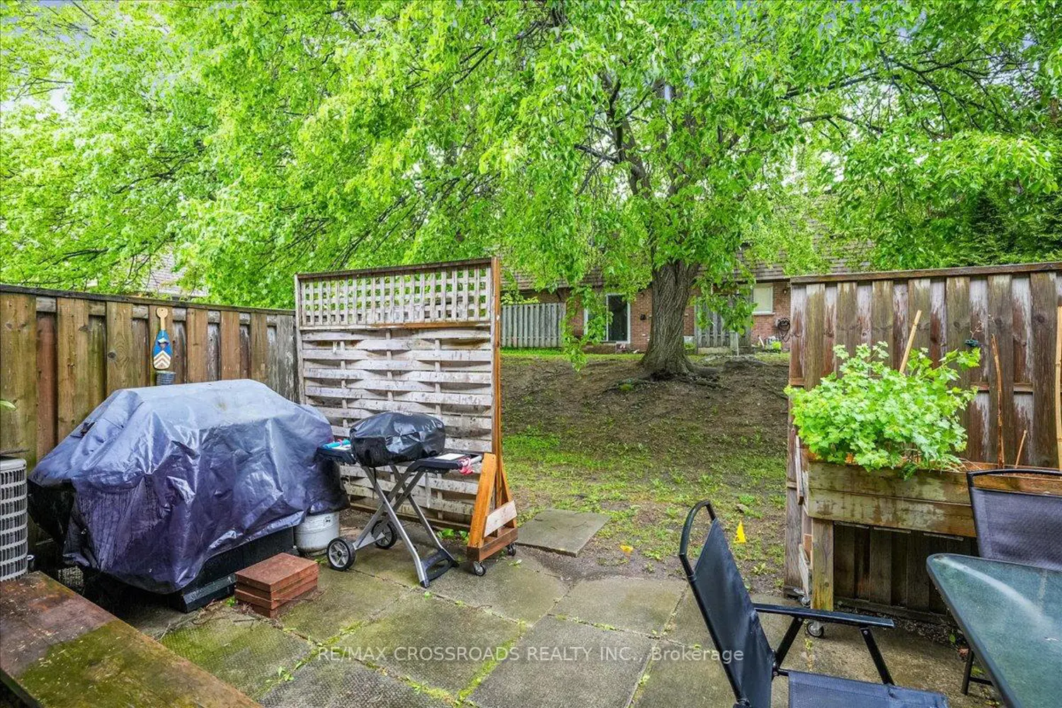 Additional image 18 of 121 L'amoreaux Drive 43