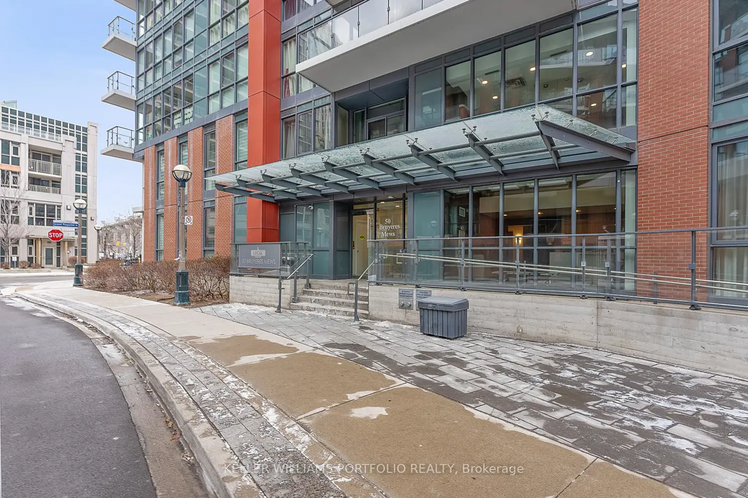 Additional image 20 of 50 Bruyeres Mews 1009